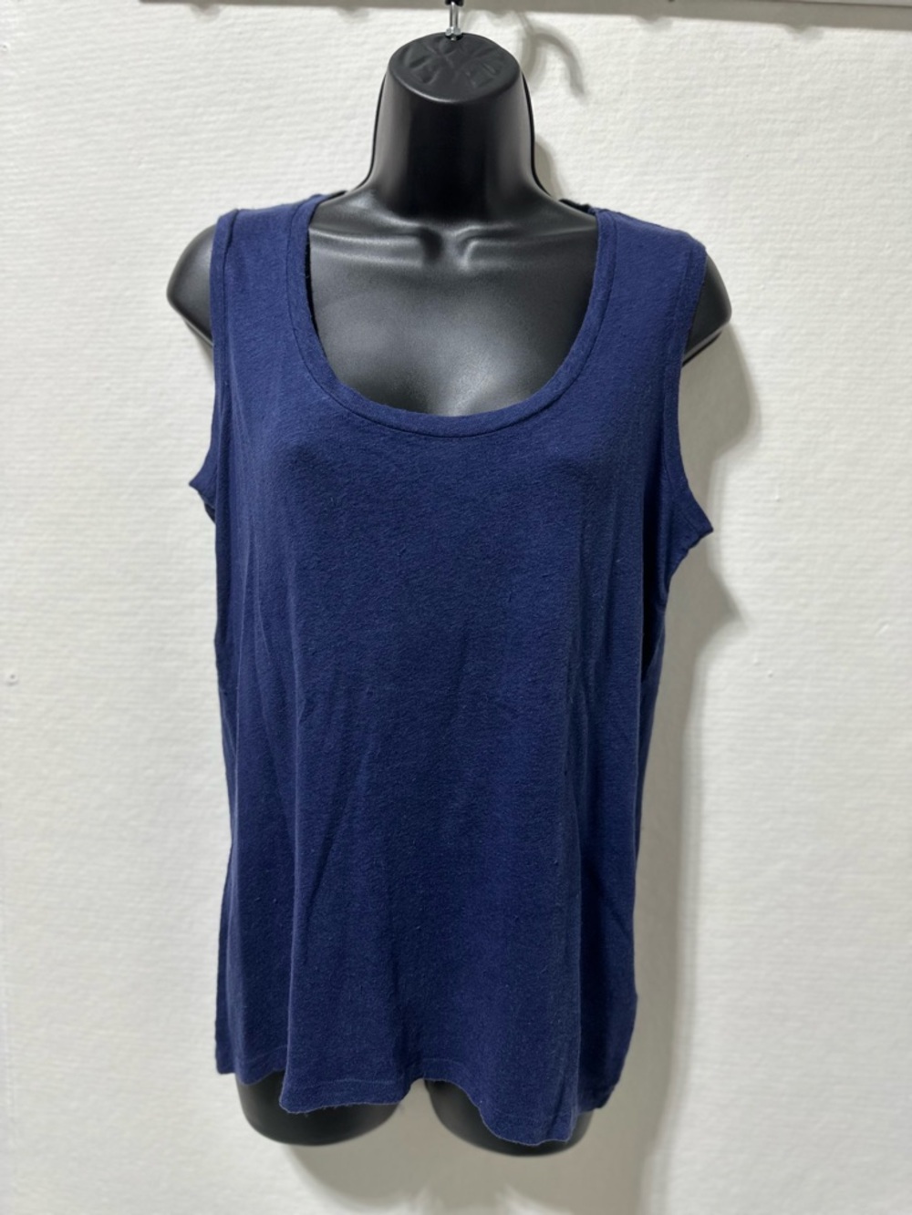 Vineyard Vines Dark Navy Scoop Neck Tank